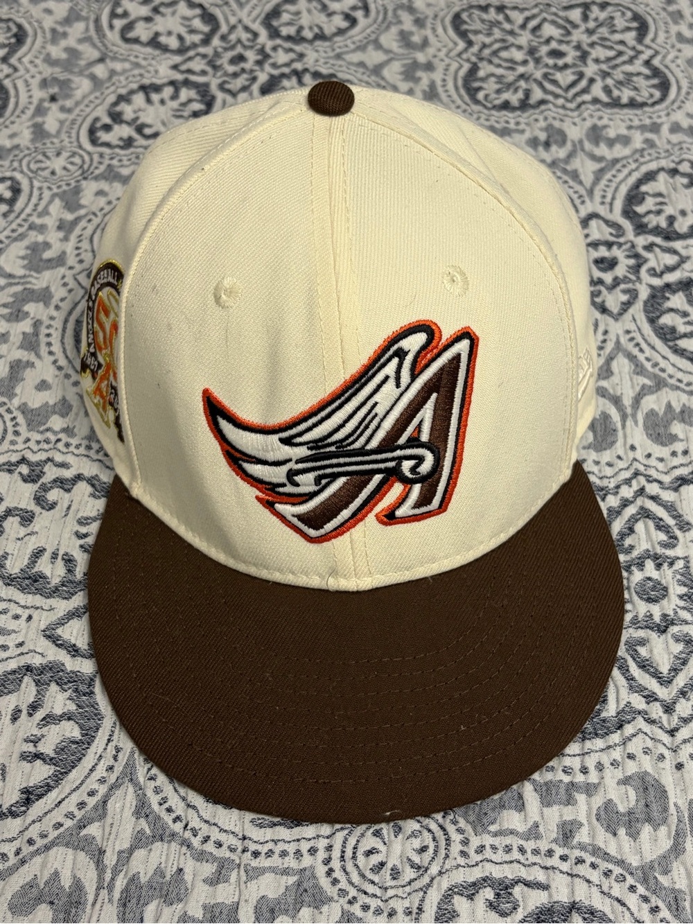 Vintage Angels 50th ANNIVERSARY Brown and Cream Hat
